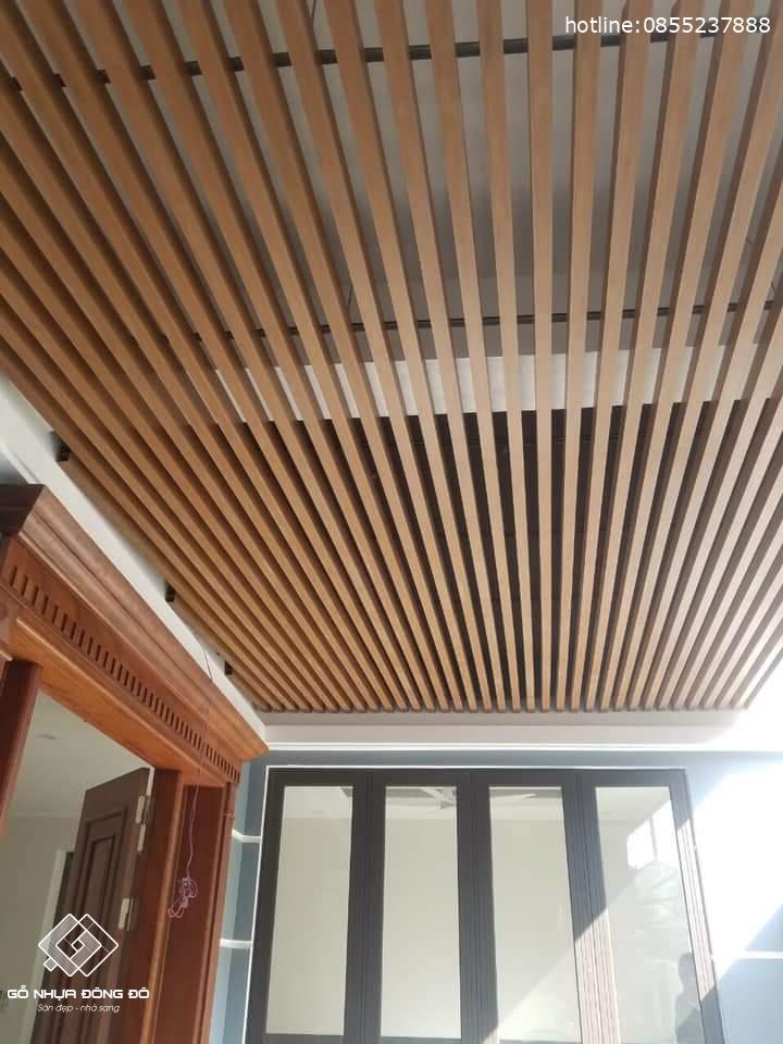 Lam Treo Tường - Trần HG10040 Walnut - Lam Gỗ Nhựa Bền, Đẹp 3 Thi Công Lam Gỗ Nhựa Treo Trần Hg10040 Walnut
