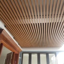 Lam Treo Tường Trần HG8040 Red Teak - Lam Gỗ Nhựa 6 Thanh Lam Treo Tran 02