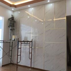 Tấm Nhựa Ốp Tường Giả Đá Giá Rẻ, Bền Đẹp | Gỗ Nhựa Đông Đô 36 Tam Op Tuong Van Da 8 Scaled