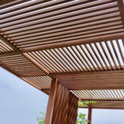 Lam gỗ nhựa ngoài trời giá rẻ