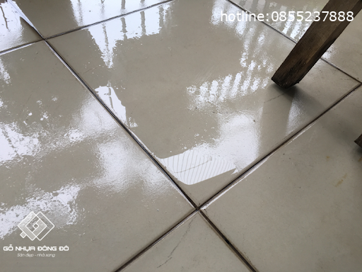 Tuổi thọ sàn nhựa giả gỗ trong các điều kiện khác nhau 4 Sàn Nhựa Giả Gỗ Chịu Nhiệt Tốt