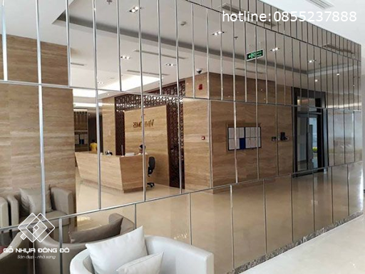 Kính Cường Lực Ốp Tường - Vật Liệu Trang Trí Tường Hiện Đại