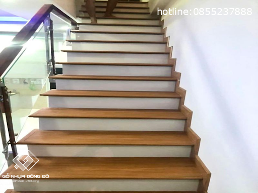 Lưu ý khi thi công cầu thang nhựa composite