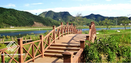 Lan Can Nhựa Giả Gỗ Cầu Thang Ngoài Trời