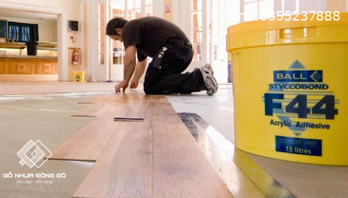 Sử Dụng Keo Dán Sàn Nhựa Nội Thất Pvc Chất Lượng Để Tăng Độ Bền