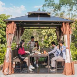 Choi Nghi San Vuon 16