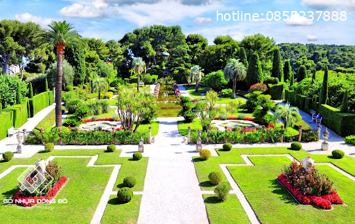 Cân Bằng Đối Xứng Trong Thiết Kế Sân Vườn