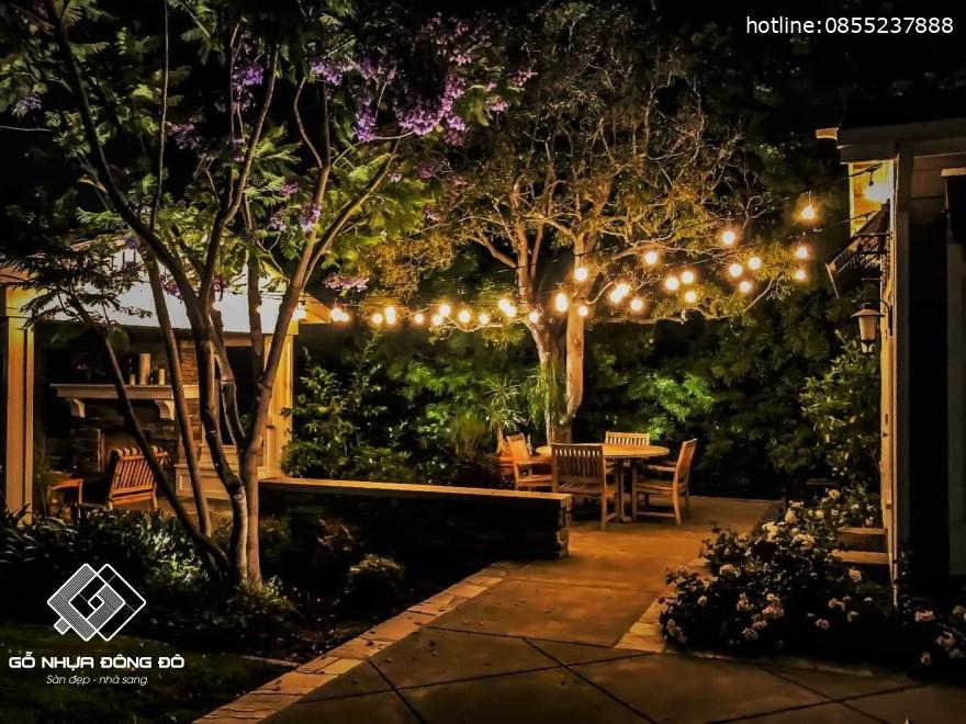 Nội thất sân hiên ngoài trời: Xu hướng trang trí mới 2024 8 Đèn Trang Trí Nội Thất Sân Hiên Ngoài Trời